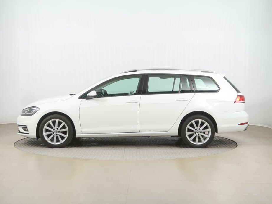 2019 Volkswagen GOLF - 4