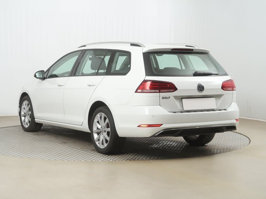 2019 Volkswagen GOLF - 5
