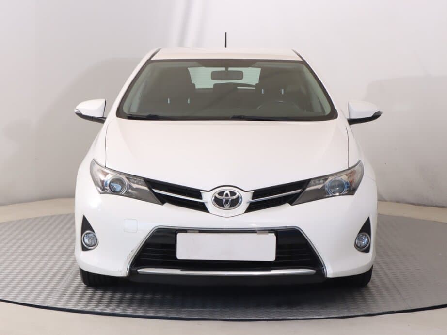 2013 Toyota AURIS - 2