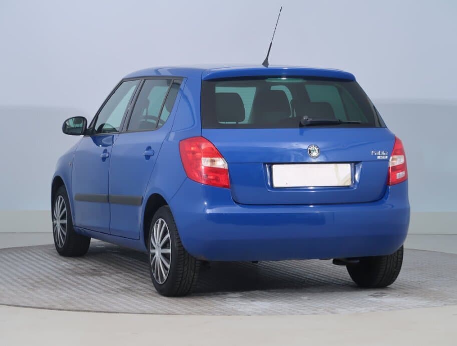 2010 Škoda FABIA - 5