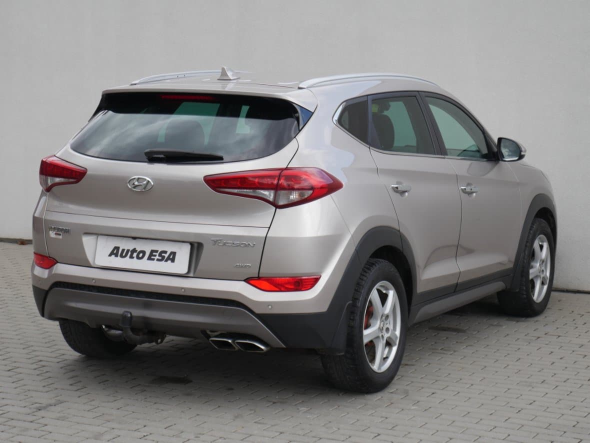 2015 Hyundai TUCSON - 4