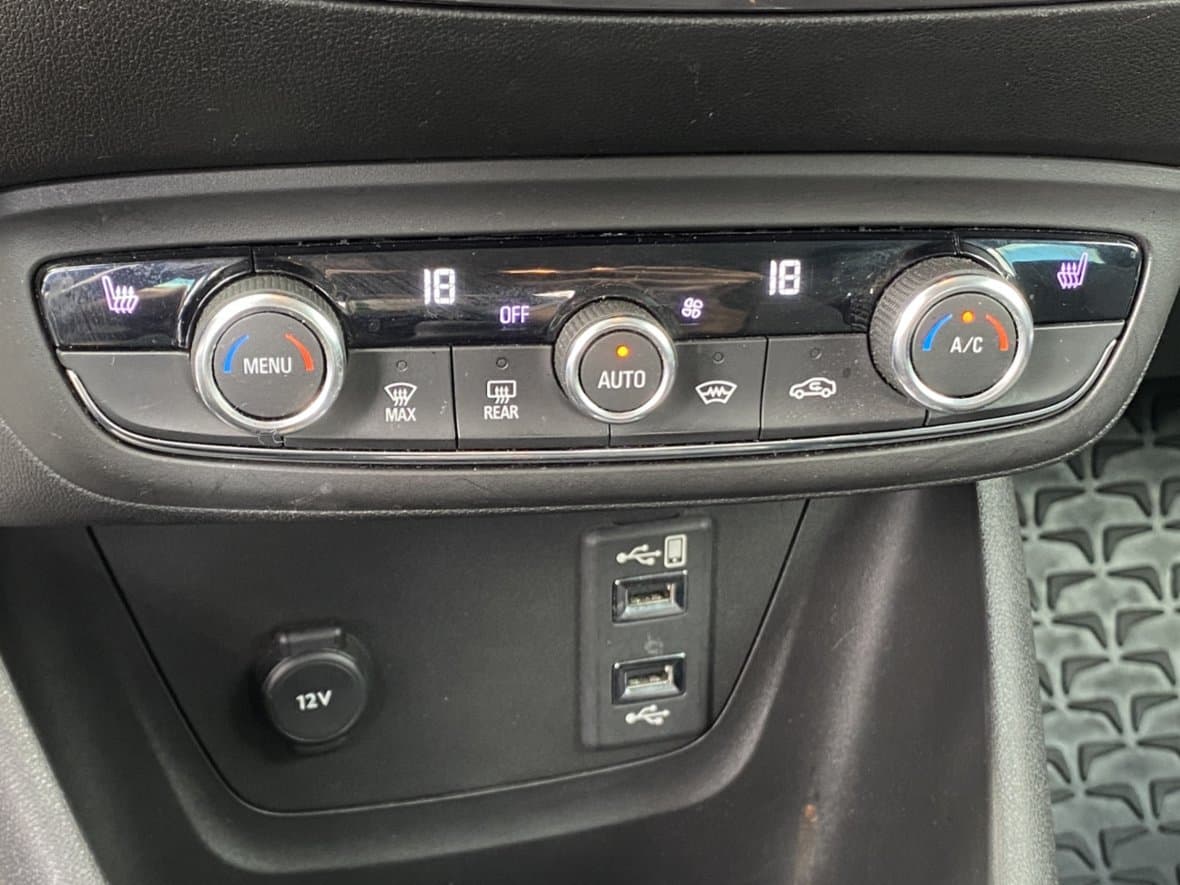 2017 Opel CROSSLAND - 16