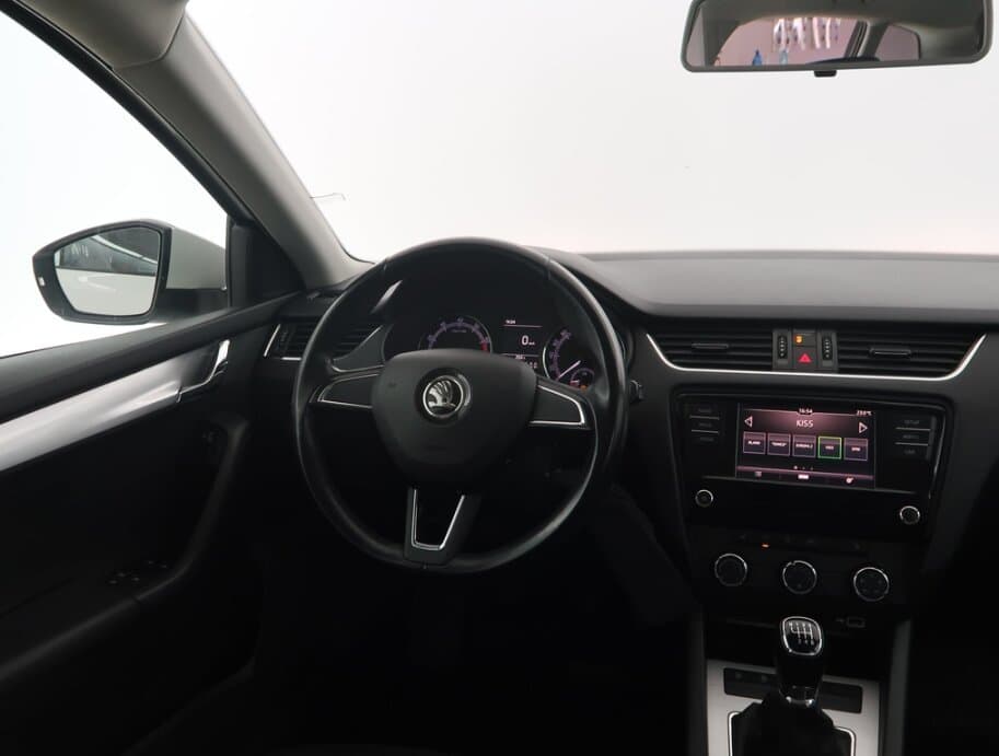 2018 Škoda OCTAVIA - 9