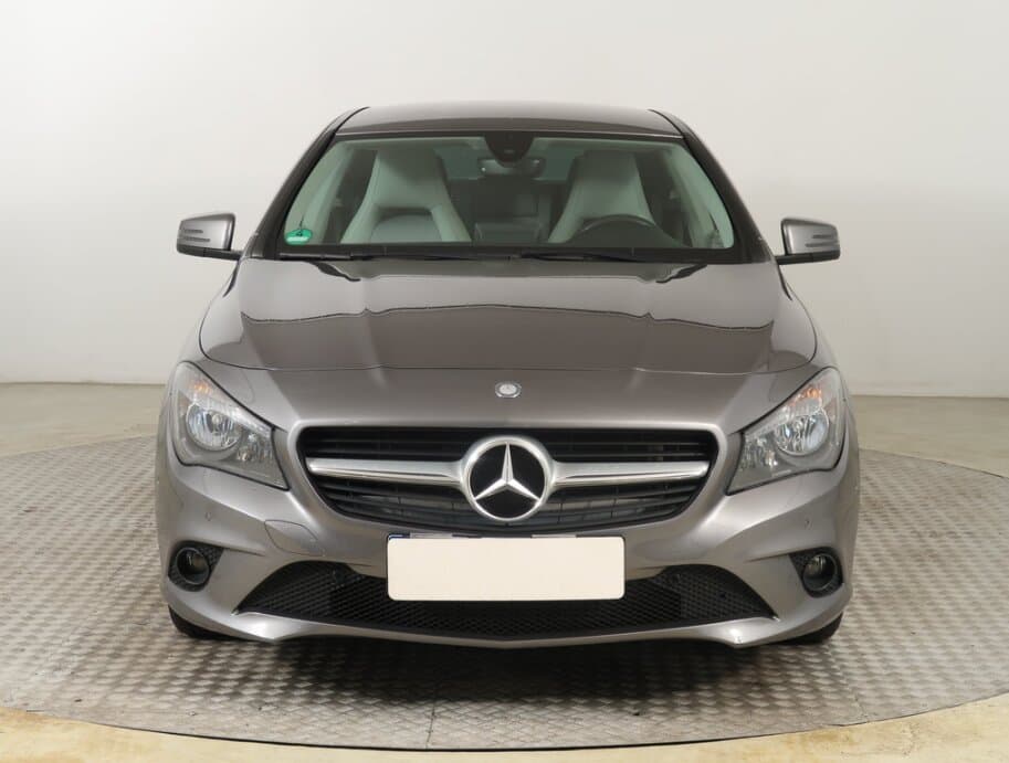 2015 Mercedes-Benz CLA - 2