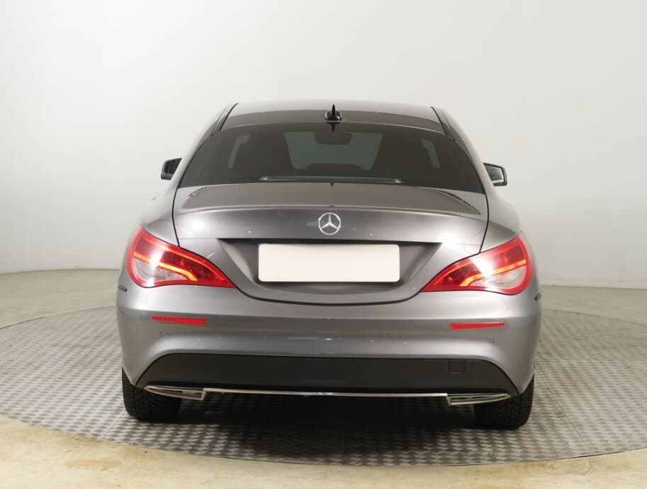 2015 Mercedes-Benz CLA - 6