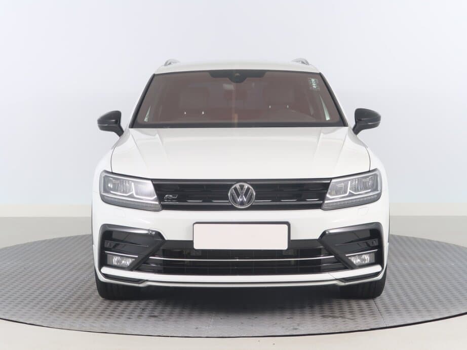 2017 Volkswagen TIGUAN - 2