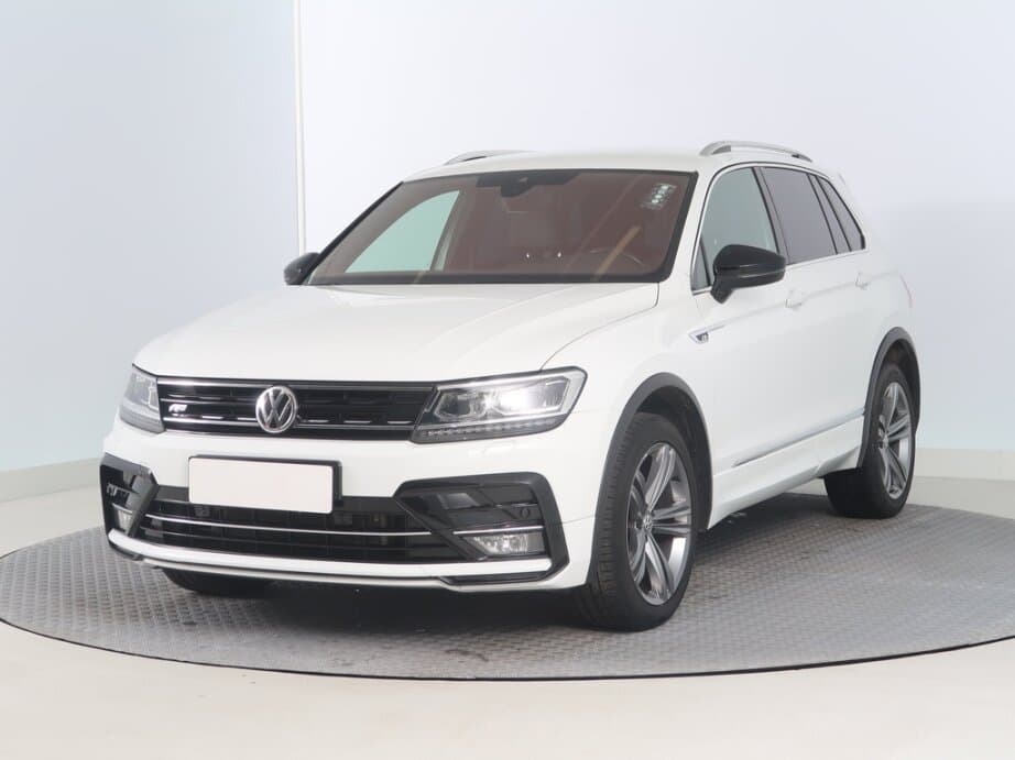 2017 Volkswagen TIGUAN - 3