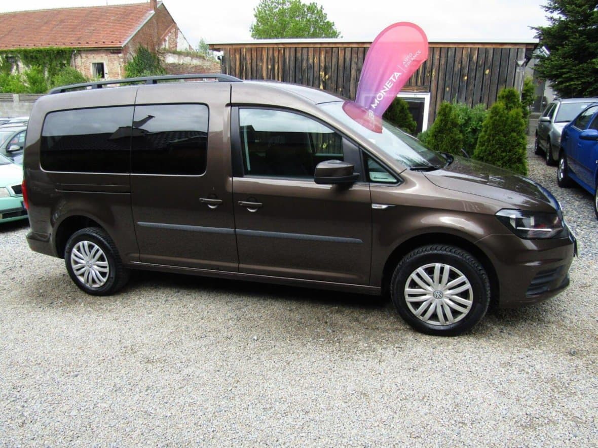2015 Volkswagen Caddy - 8