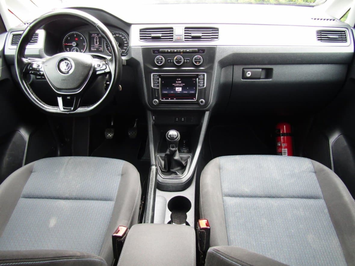 2015 Volkswagen Caddy - 15