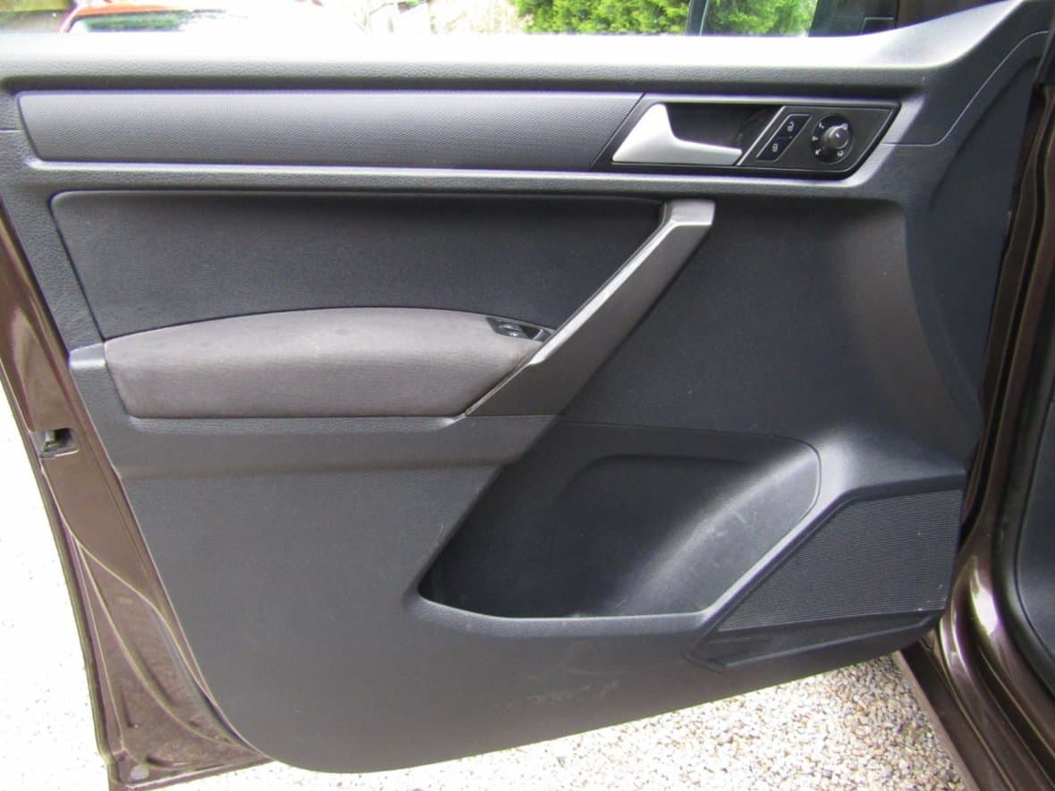 2015 Volkswagen Caddy - 18