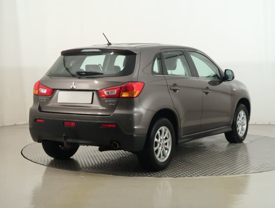 2012 Mitsubishi ASX - 7