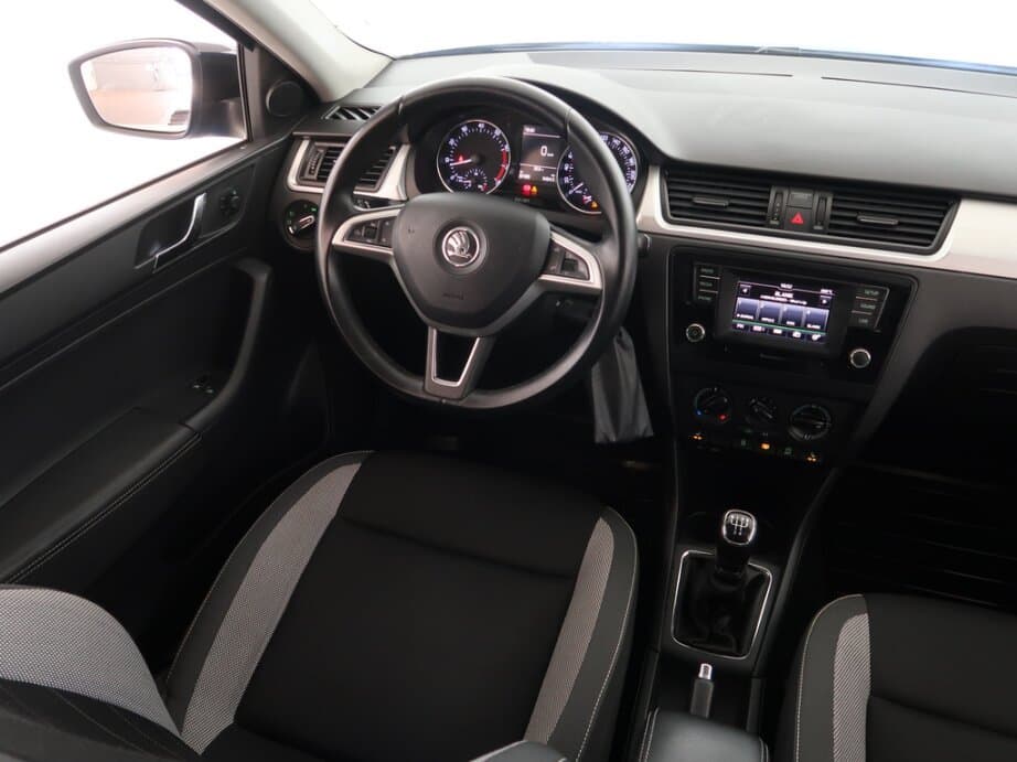 2016 Škoda RAPID - 9