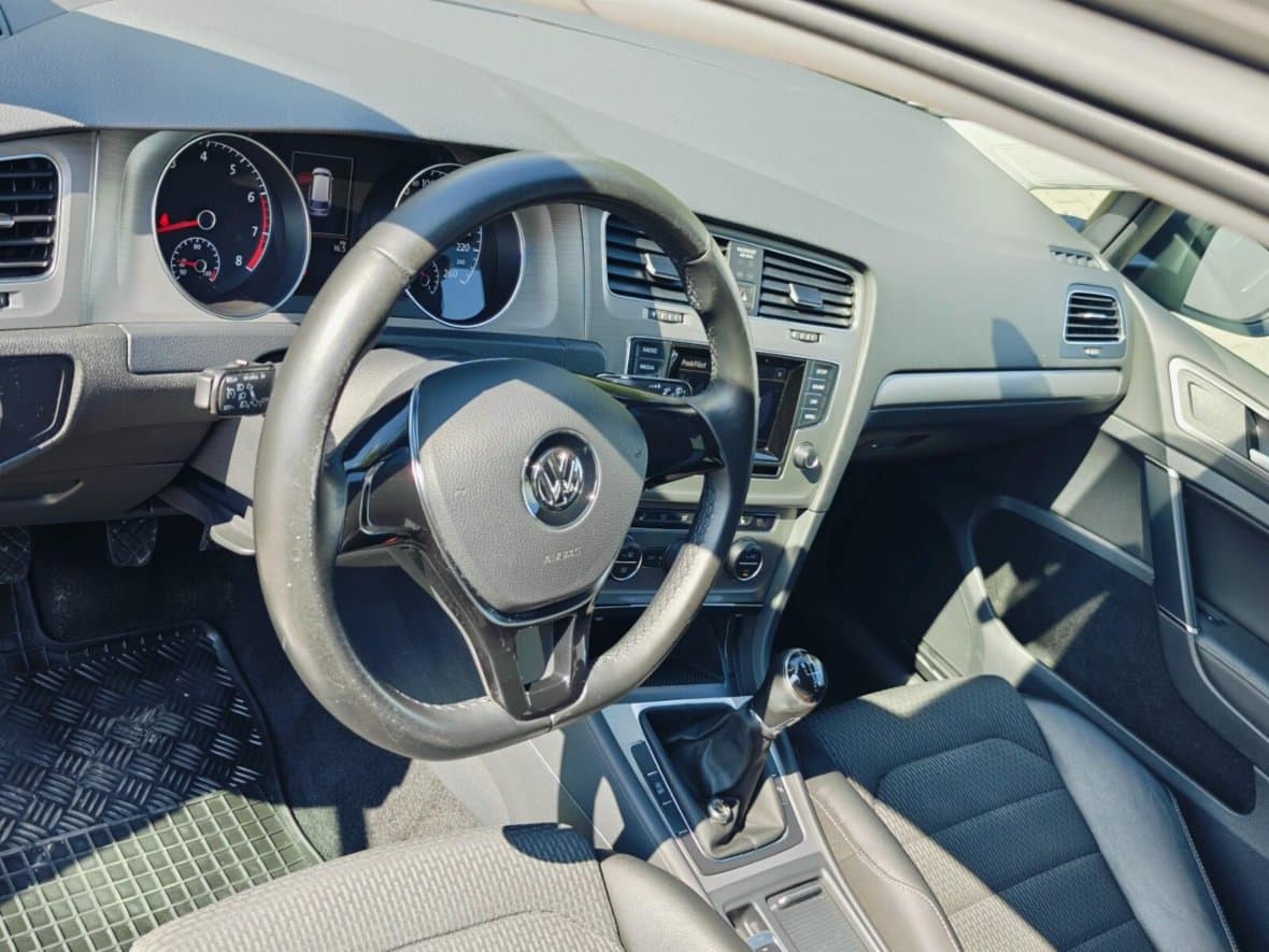 2014 Volkswagen GOLF - 15