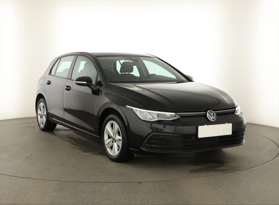 VW Golf, 1.0 TSILife , ČR,2.maj, Serv.kniha,,