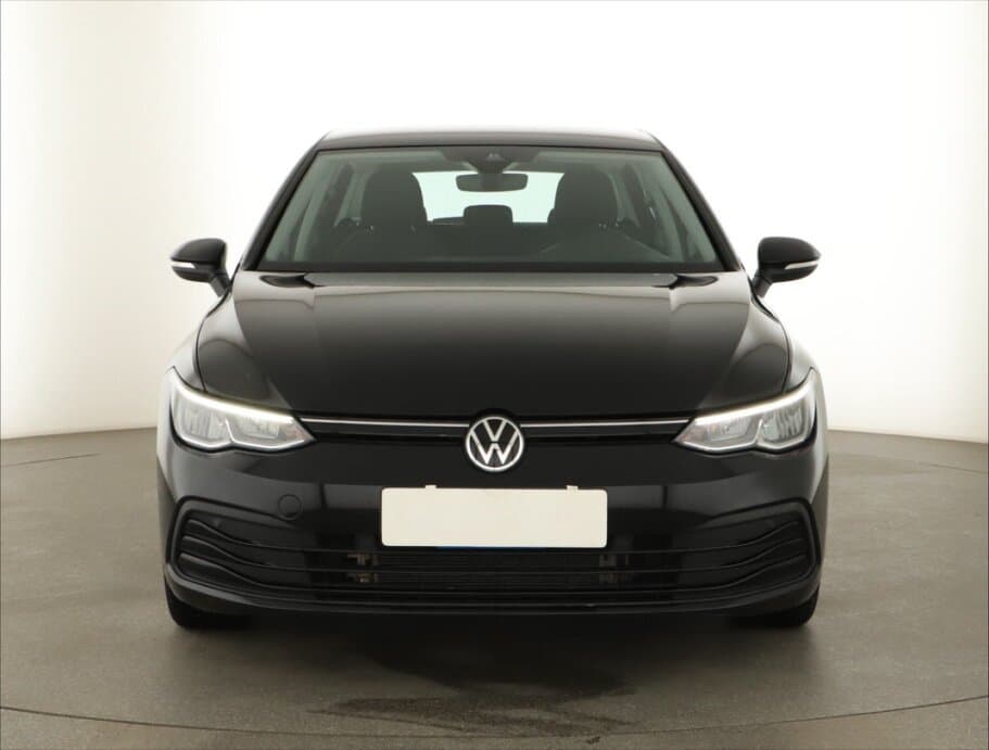 2020 Volkswagen Golf - 2