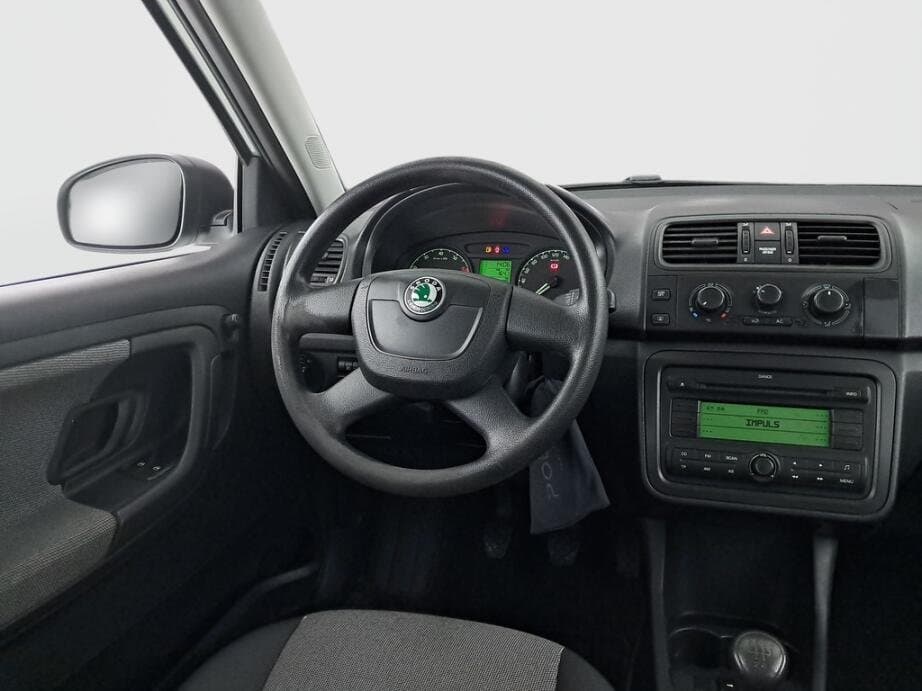 2010 Škoda FABIA - 9