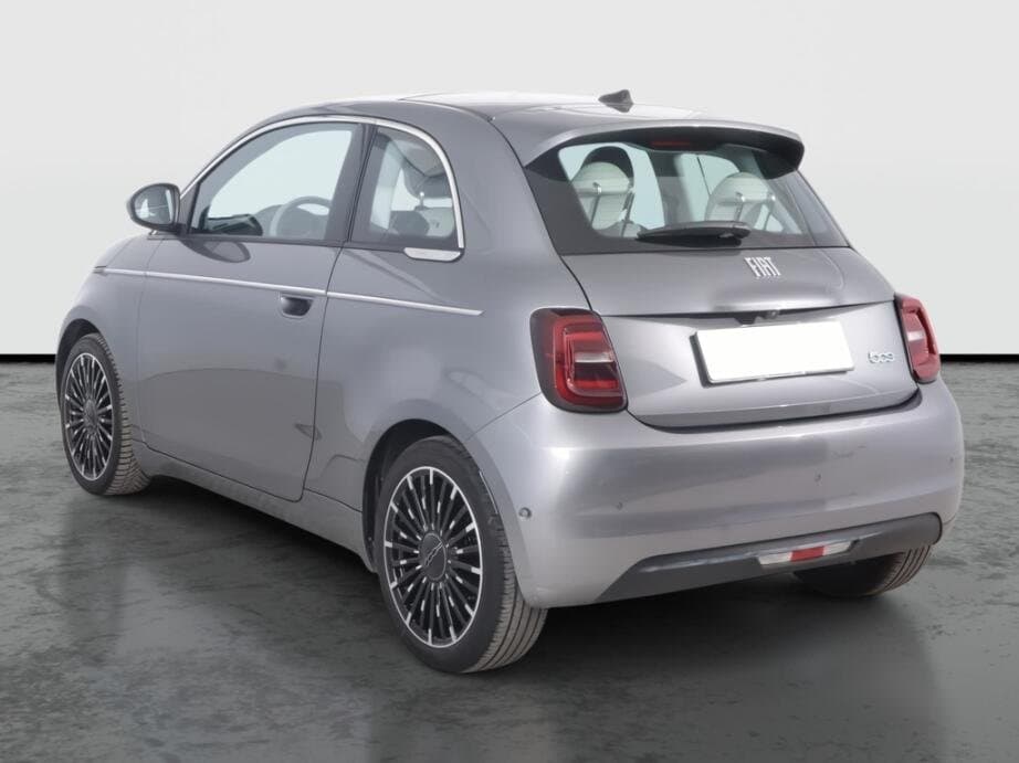 2021 Fiat 500e - 5