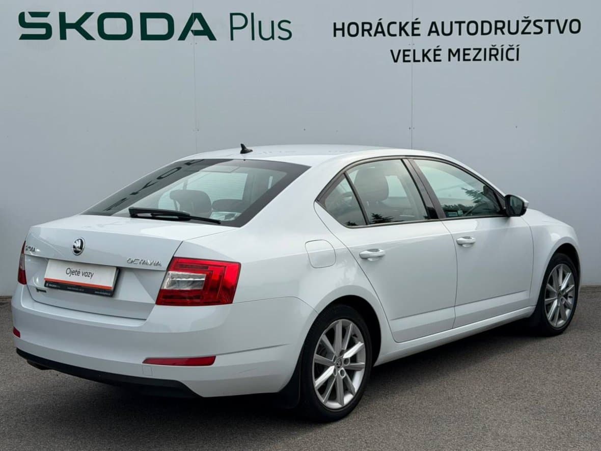 2015 Škoda OCTAVIA - 2