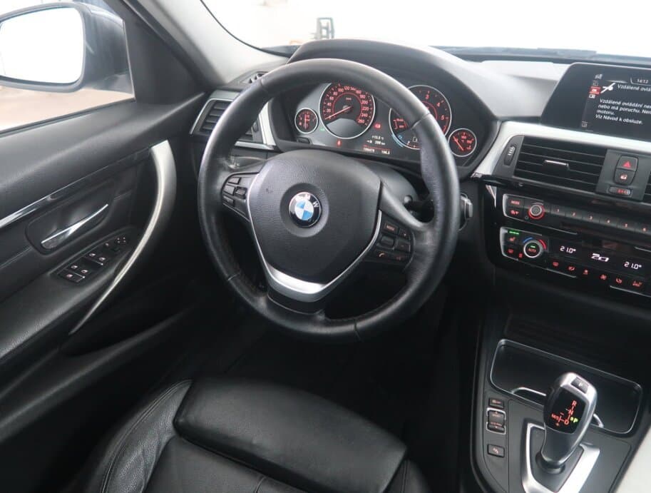 2016 BMW 3-SERIES - 9