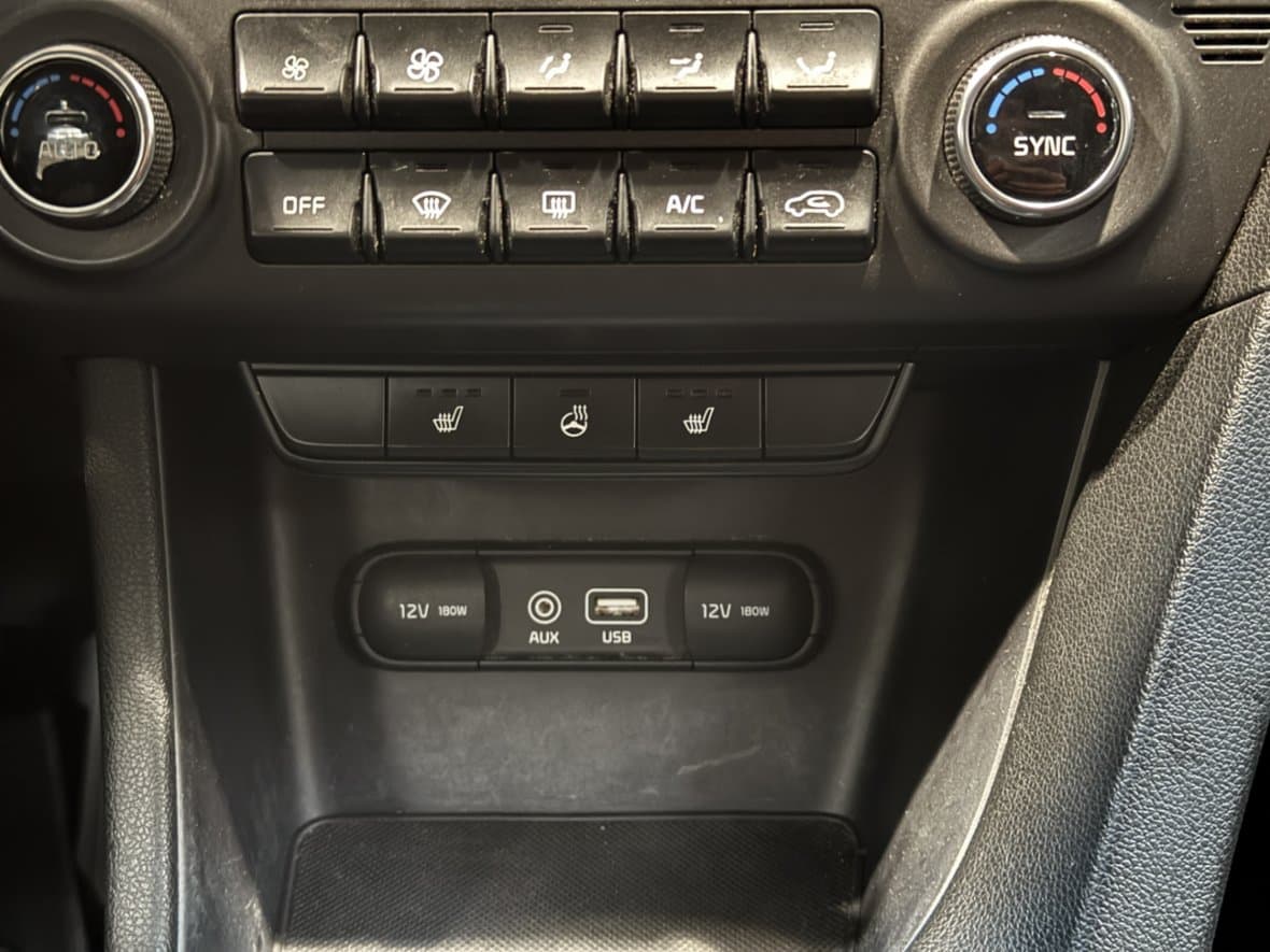 2016 Kia SPORTAGE - 17