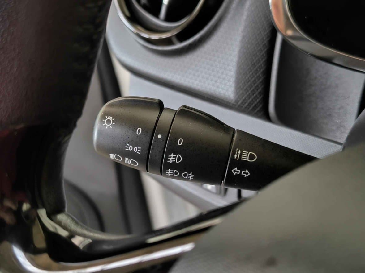 2014 Renault CLIO - 16