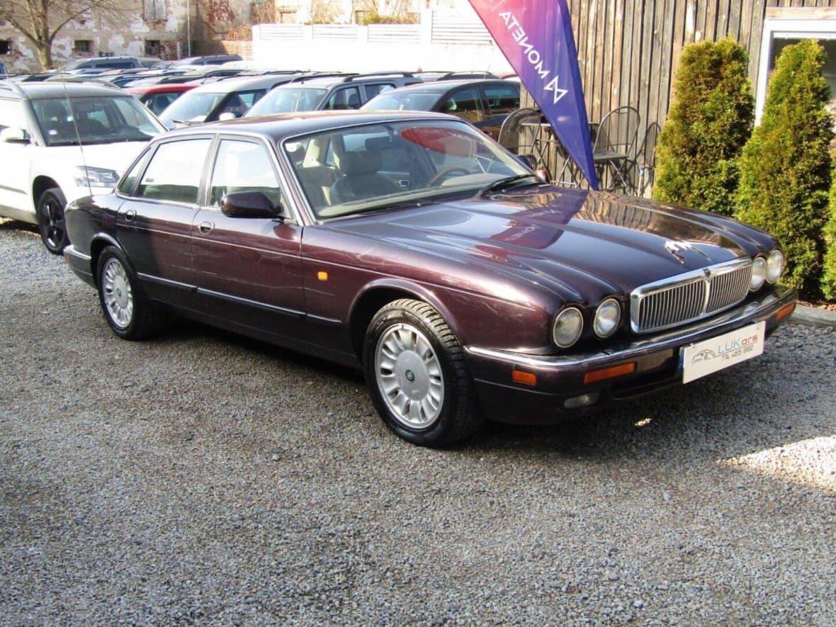 2015 Volkswagen Caddy - 7