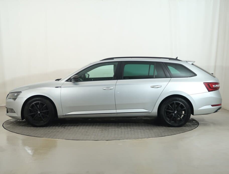 2017 Škoda SUPERB - 7