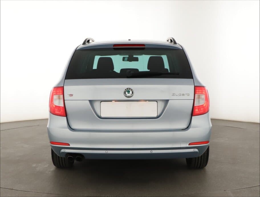 2012 Škoda SUPERB - 6