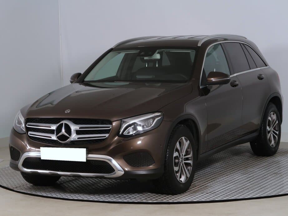 2017 Mercedes-Benz GLC - 3