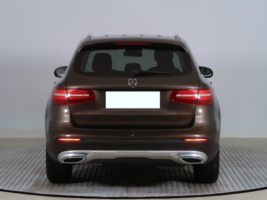 2017 Mercedes-Benz GLC - 6