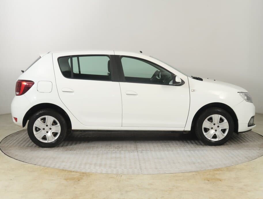 2018 Dacia SANDERO - 8