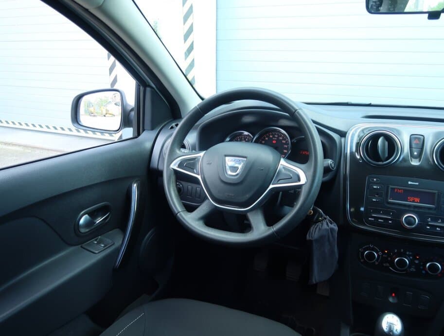 2018 Dacia SANDERO - 9