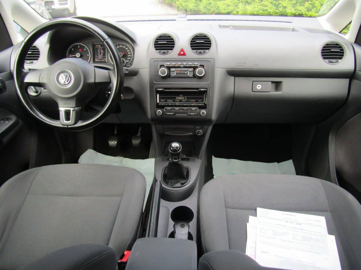 2015 Volkswagen Caddy - 15