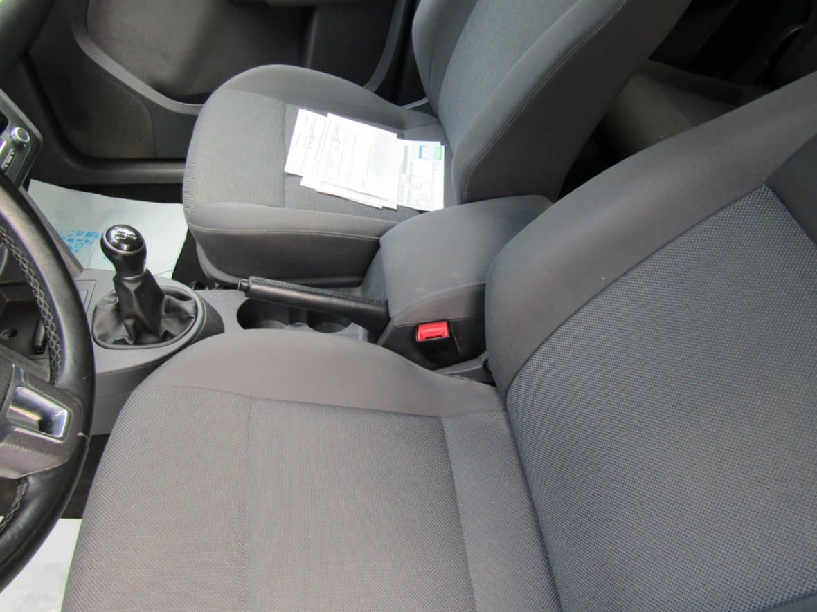 2015 Volkswagen Caddy - 19