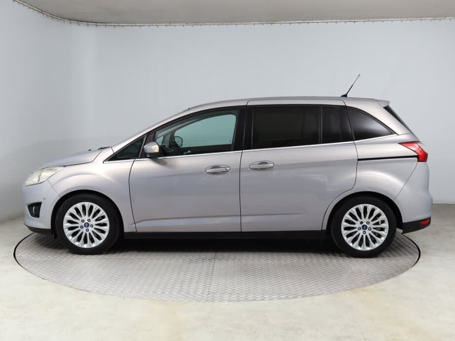 2011 Ford C-MAX - 4