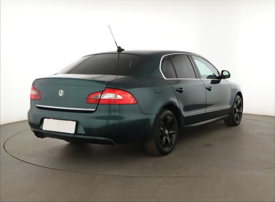 2009 Škoda SUPERB - 7