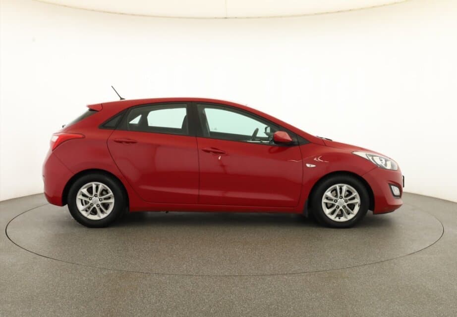 2012 Hyundai i30 - 8