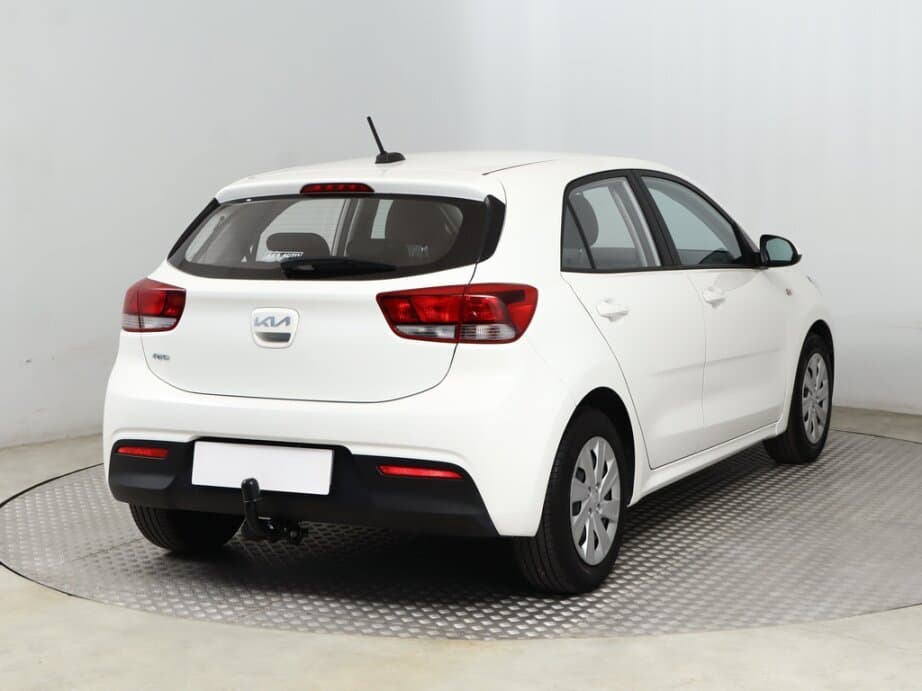 2022 Kia RIO - 7