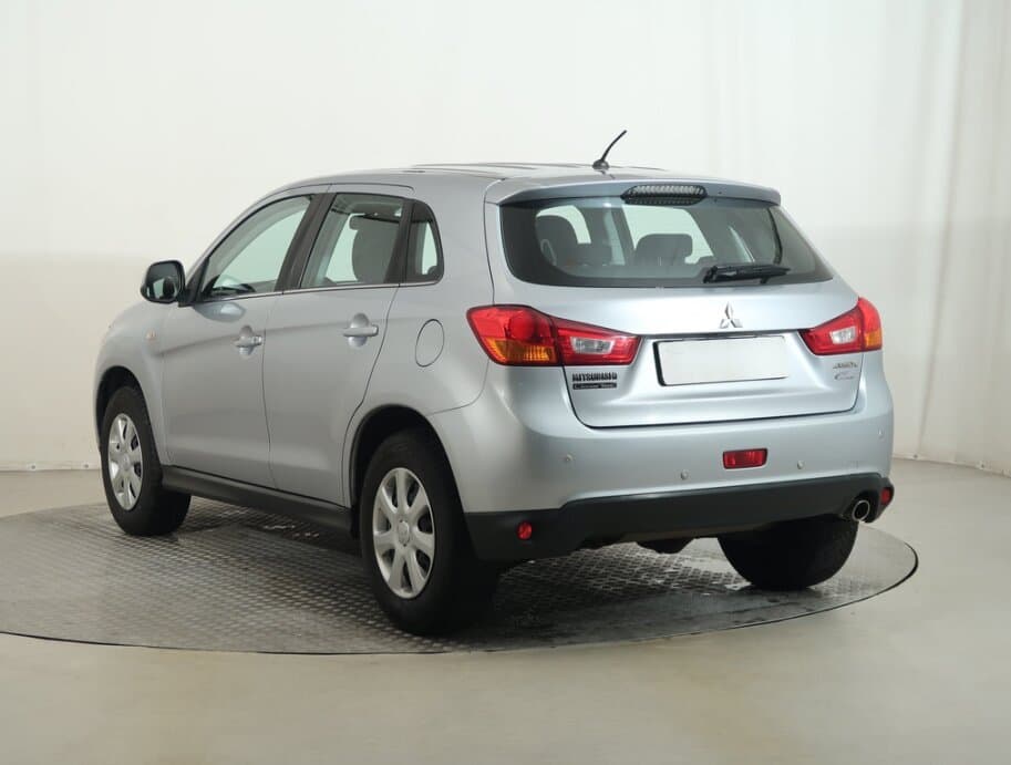 2016 Mitsubishi ASX - 5