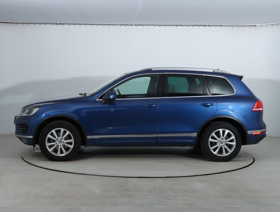 2016 Volkswagen TOUAREG - 4