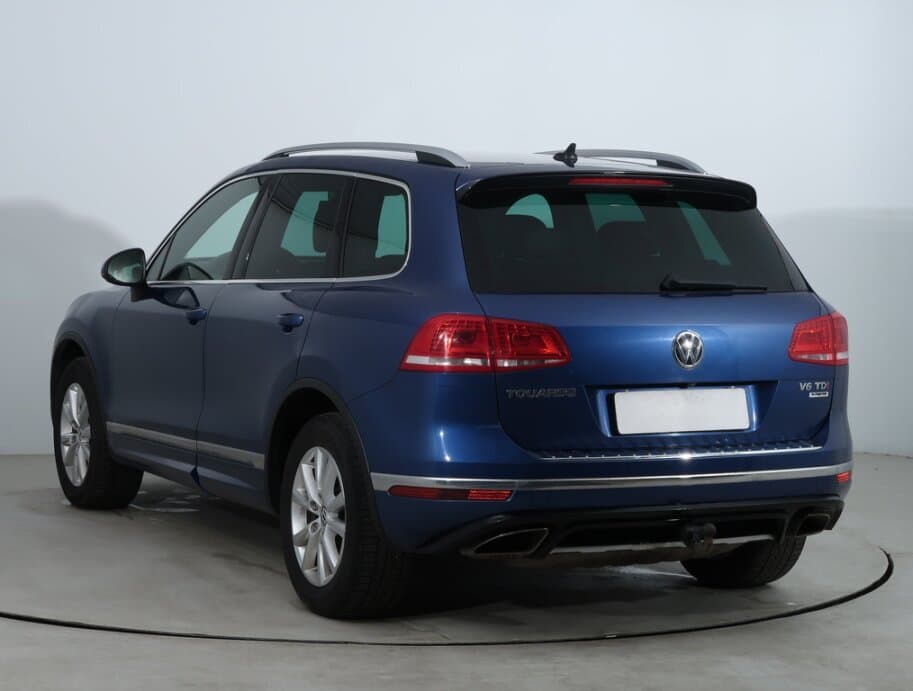 2016 Volkswagen TOUAREG - 5