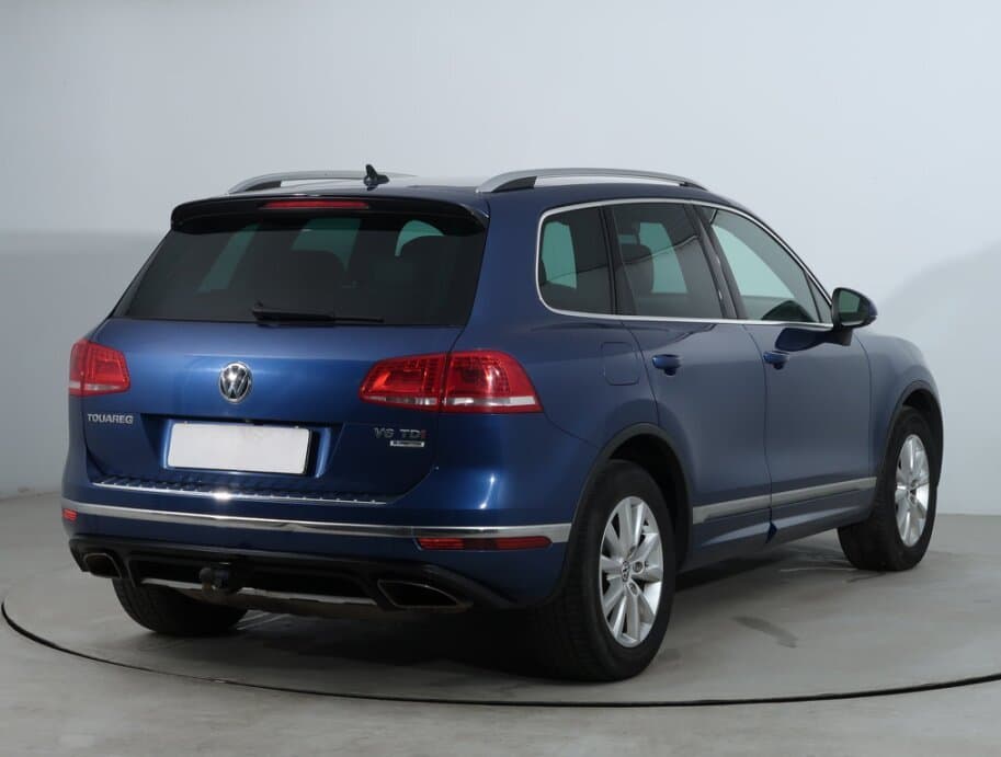 2016 Volkswagen TOUAREG - 7