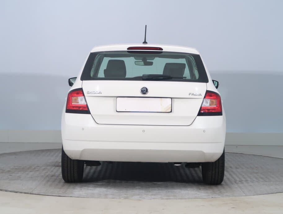 2016 Škoda FABIA - 6