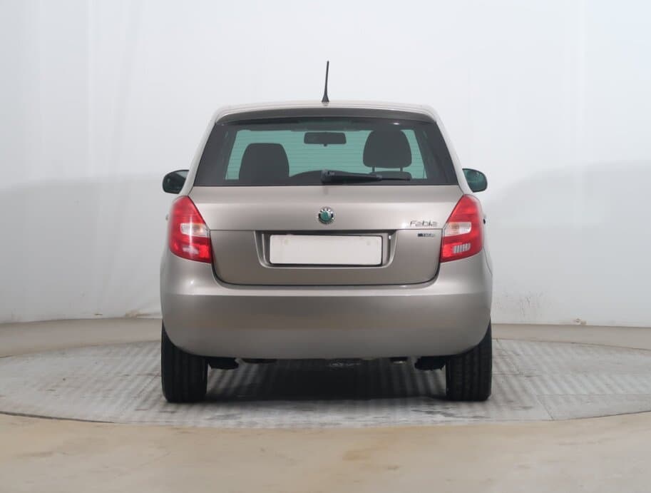2012 Škoda FABIA - 6