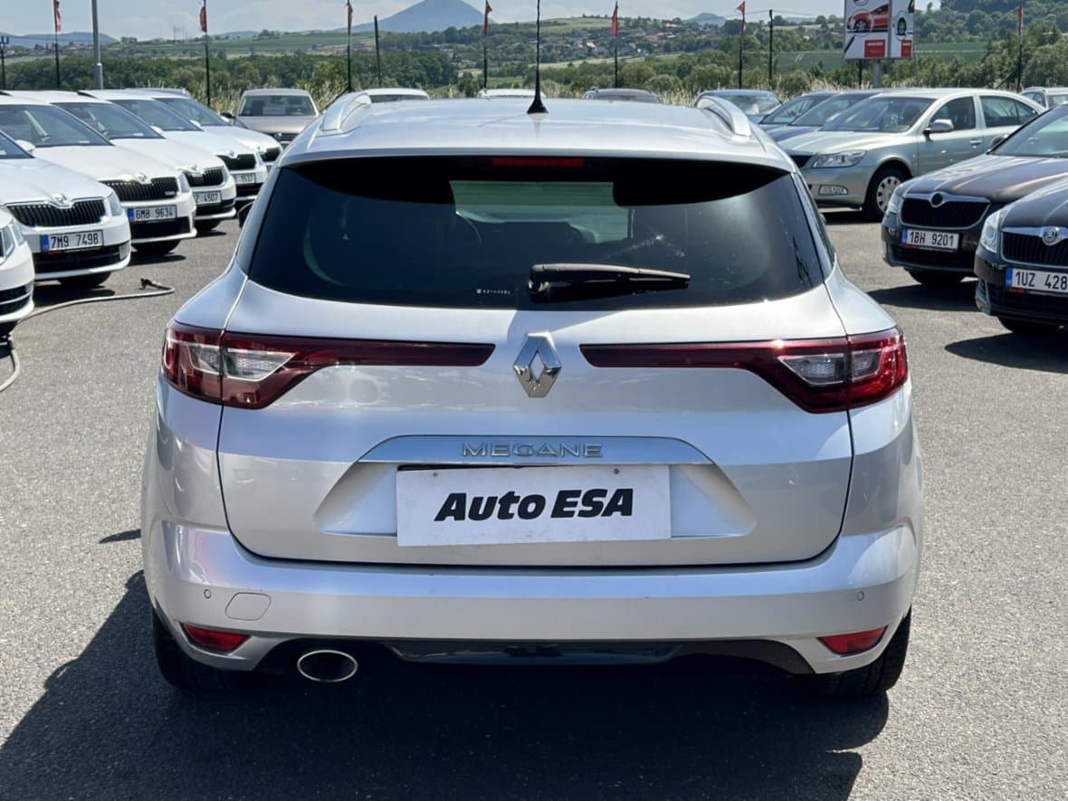 2019 Renault MEGANE - 5
