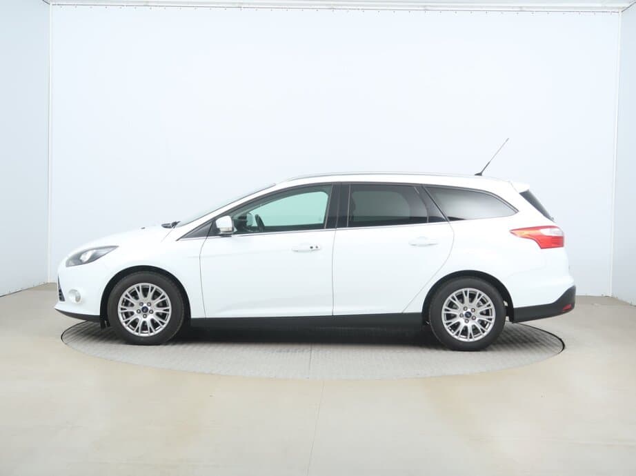 2013 Ford FOCUS - 4