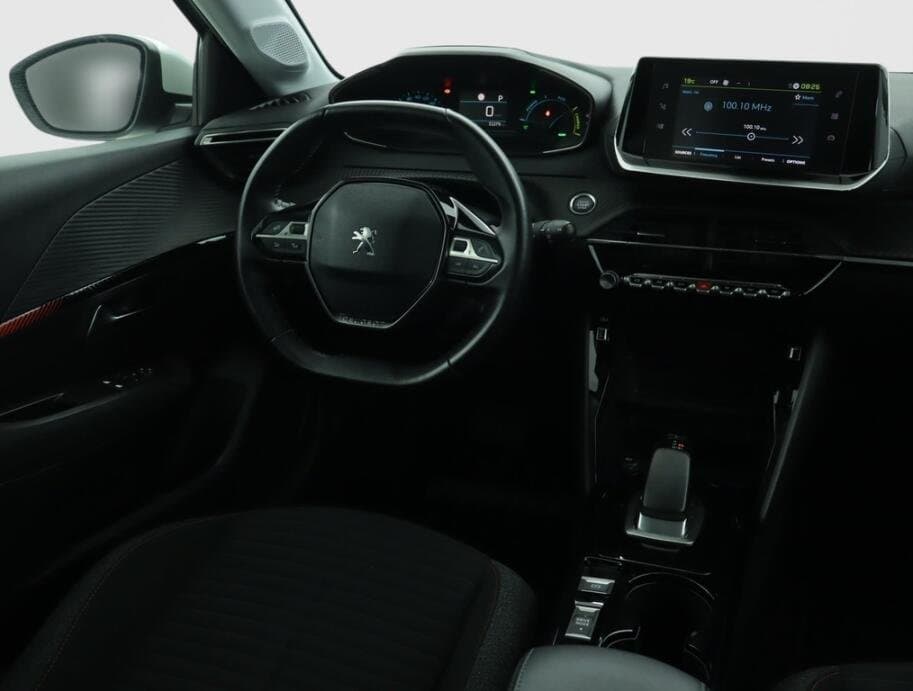 2020 Peugeot 208 - 9
