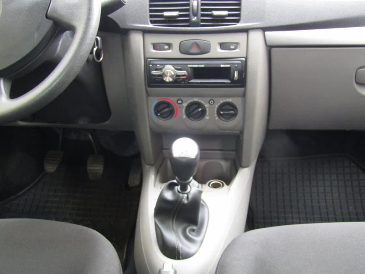 2025 Mercedes-Benz Vito - 17