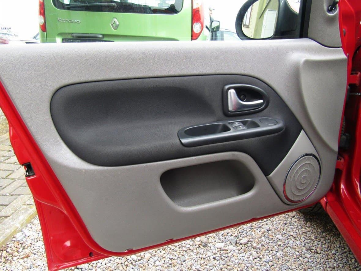 2025 Mercedes-Benz Vito - 18