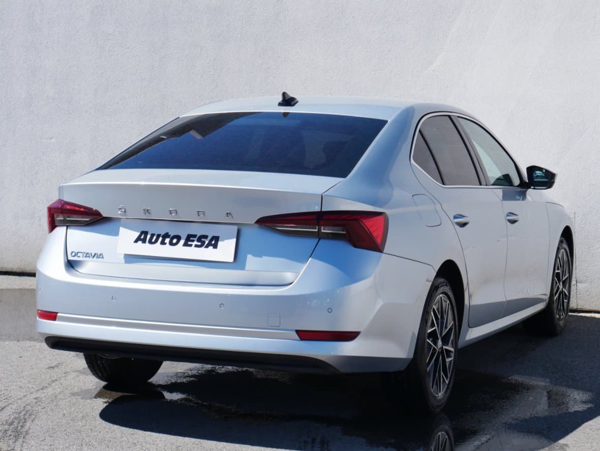 2020 Škoda OCTAVIA - 4